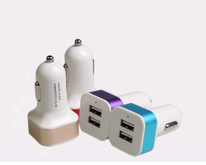 Tẩu sạc ô tô 2 cổng, cốc sạc mini 2 cổng usb cho xe hơi Tẩu sạc ô tô 2 cổng, cốc sạc mini 2 cổng usb cho xe hơi